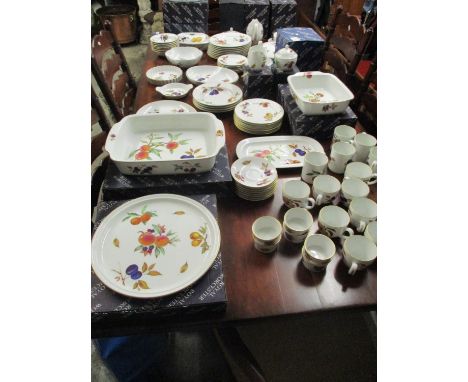 A Royal Worcester Evesham pattern dinner service to include tureens, plates, bowls and other items, approx 89 pieces, some bo