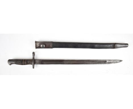 British 1913 pattern sword bayonet stamped 1913 12-15 Remington, with wooden grips, 43cm fullered blade and scabbard.&nbsp;PL