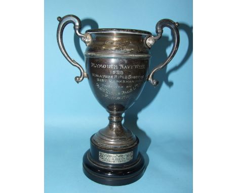 A George VI silver two-handled trophy cup, 16.5cm high, Birmingham 1938, ___7oz, 220g, with inscription Plymouth Navy Week 19