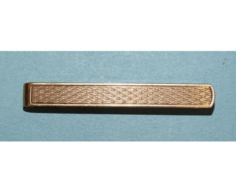 A 9ct gold tie clip, 4.2g.