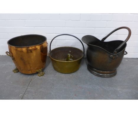 Copper coal bucket, copper planter, brass jelly pan and two brass jugs, etc 