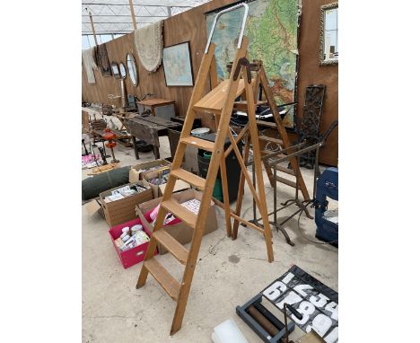 A PIONEER SUPER STEPS FIVE RUNG WOODEN STEP LADDER 