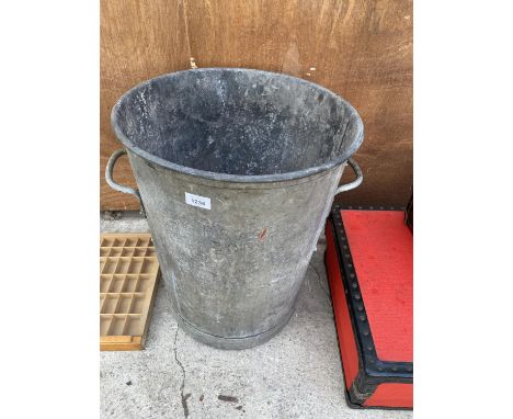 A VINTAGE GALVANISED PLANTER 