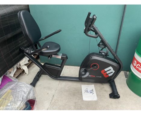 A BODYMAX RB60 RECUMBENT EXERCISE BIKE WITH MANUAL 