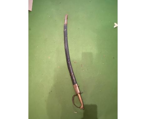 A VINTAGE INDIAN SWORD 