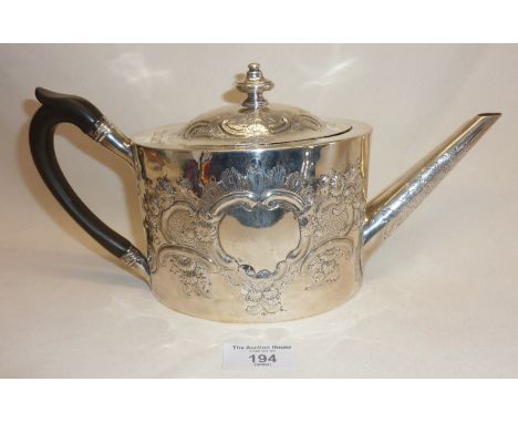 Georgian sterling silver chased and repoussé teapot, hallmarked for London, 1817, George Brasier, approx 450gm