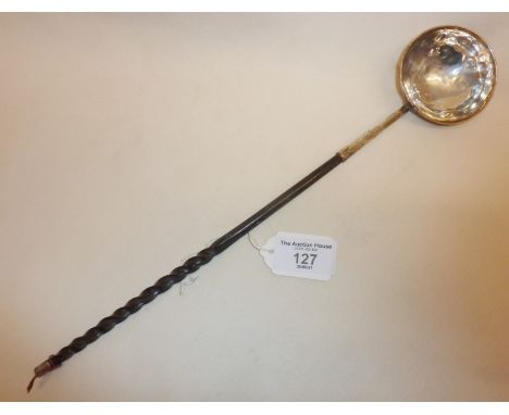 George III silver punch ladle with twisted horn stem, approx. 13.5" long