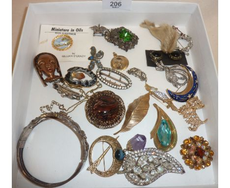 Vintage and antique jewellery, brooches etc