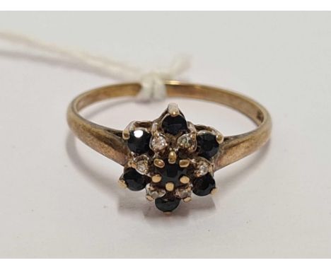 9ct CLUSTER &amp; SILVER RING,TOTAL WEIGHT 1.9g
