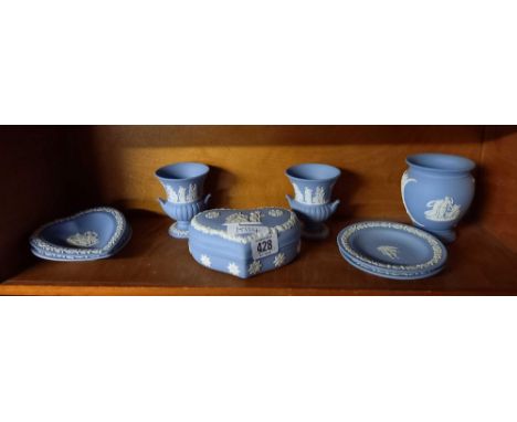 SHELF OF WEDGWOOD PIECES