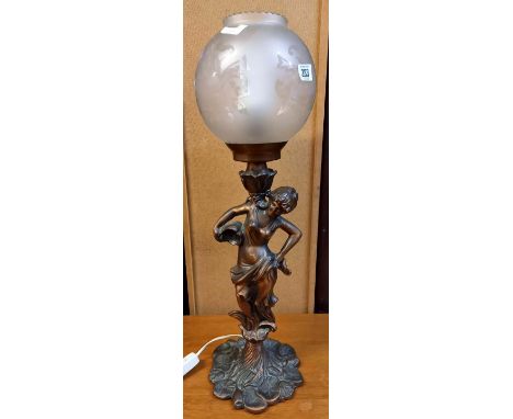 LADY FIGURE TABLE LAMP