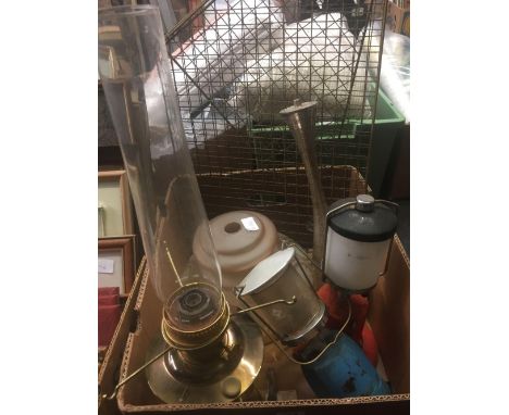 CARTON WITH FOLDING FIRE SCREEN, 2 GAZ LAMPS, BRASS PARAFFIN LAMP WITH CHIMNEY, GLASS LAMP SHADE &amp; TALL VINTAGE ENGRAVED 