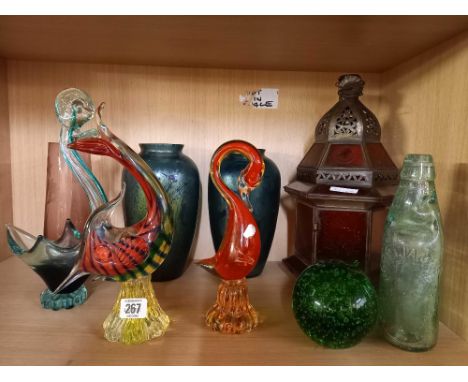 SHELF OF GLASS VASES, GLASS ANIMAL FIGURES, A LAMP, VINTAGE BOTTLE ETC