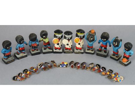 Nine Robertson’s Golly footballer figures; three ditto lollipop men figures, part w.a.f.; & seventeen ditto lapel badges. Not