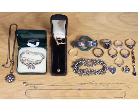 A 9ct gold charm pendant in the form of a bugle; a 9ct gold tiepin; &amp; various other items of jewellery.