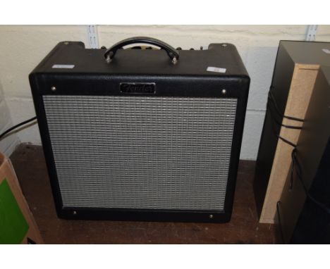 FENDER AMPLIFIER