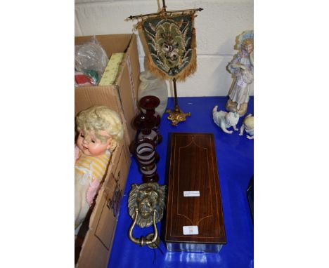 WOODEN BOX WITH INLAID DESIGN TOGETHER WITH BRASS DOOR KNOCKER AND TWO CRANBERRY COLOURED GLASS VASES
