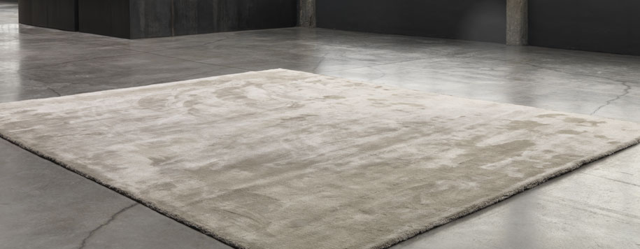 1 X Jov Cl Wool Silk Rug 200x300cm Steel Grey Ref 3414647 Lot 238 1 X Jov Cl Wool Silk Rug 200 300cm Cl087
