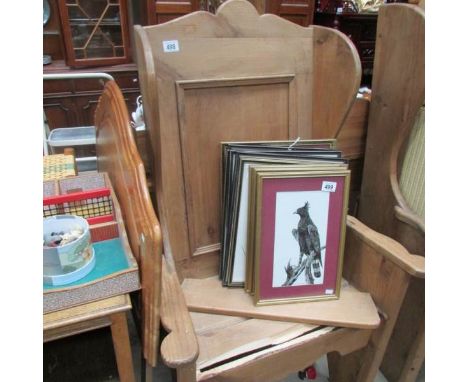 A pine Monk's bench, a/f
