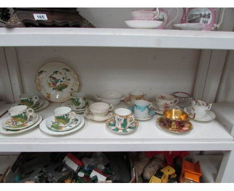 A mixed lot of tea ware including Royal Worcester, Aynsley etc