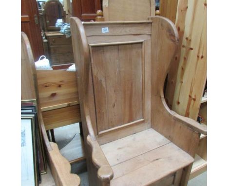 A pine Monk's bench