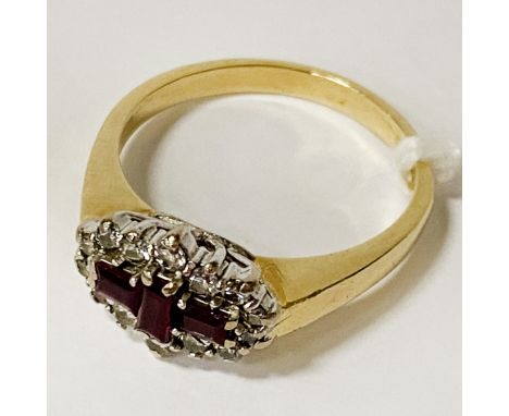 18CT GOLD RUBY &amp; DIAMOND RING SIZE O - APPROX 4.9G