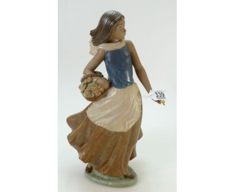 Nina Flores Nao figurine of young girl holding a basket of flowers (Height 37cm) (Boxed)