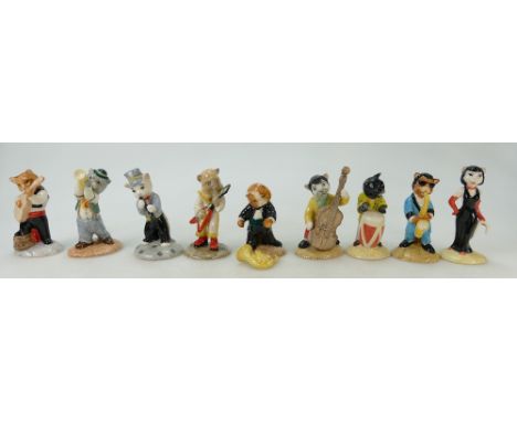 A collection of Beswick Cat Band figures including, Purfect Sing, Calypso Drum, Cool Cat Sax, R. Bilk Clarinet, Jaz Tom Trump