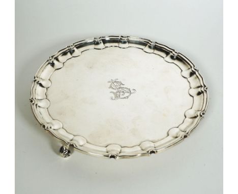 SALVER, Manuf William Hutton u.Sons/London,1897, Georgian Style/viktorianische Epoche, runde Form auf vier Akanthusblattfüßen