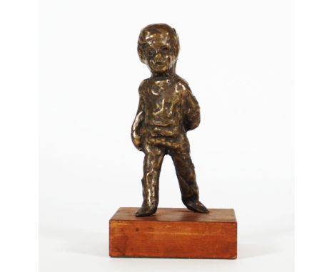 SCHULENBURG, Tisa von der (*1903 Tressow †2001 Dorsten),Bronze, Holzsockelmontage, schreitender Junge, H überalles ca 22 cm