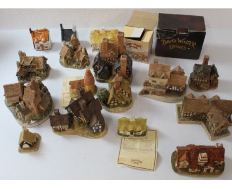 Large collection of houses including 2 Lilliput Lane, The Toll House and Old Post Office, as well as a large quantity of Davi