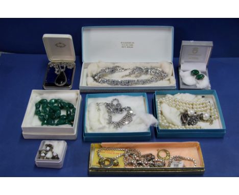 A small collection of costume jewellery, most boxed, to include a Whitby jet and silver mounted pendant necklace.