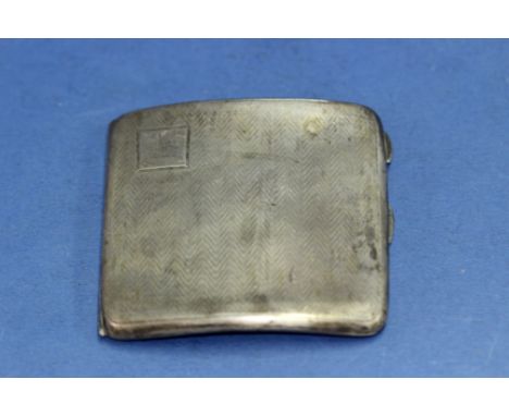 An engine turned silver cigarette case, 82g all in.