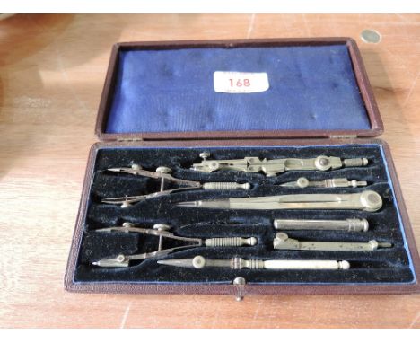 A boxed geometry set