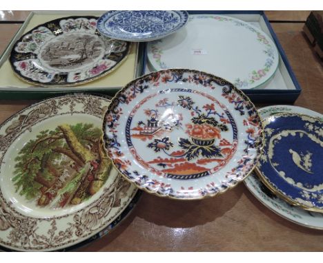 A selection of cabinet plates including Spode, Royal Worcester, Mason's etc