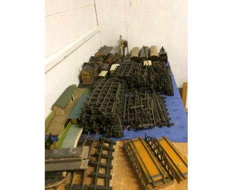 G Gauge train set with German made carriages and engine by Bassett Lowke, platform &amp; station etc.
