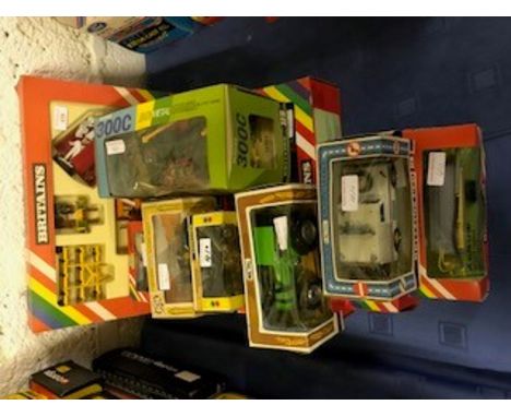 Qty of Britain's toy model vehicles in original boxes
