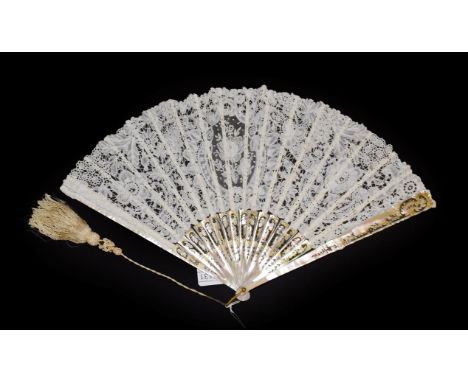 A Late 19th Century/Early 20th Century Mixed Brussels Lace Fan, the central flower a Point de Gaze needle lace rose and small
