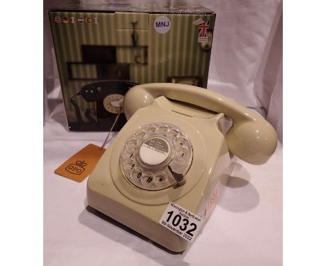 Ivory 1960/1970s style rotary telephone, compatible with modern telephone banking and any standard analogue landline, boxed. 