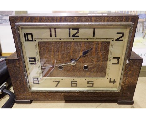 Art Deco chiming mantle clock. Not available for in-house P&amp;P 
