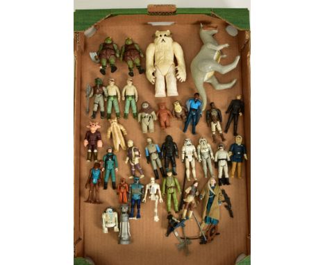 A QUANTITY OF UNBOXED AND ASSORTED VINTAGE STAR WARS ACTION FIGURES, mainly 1980's LFL marked issues made in various countrie