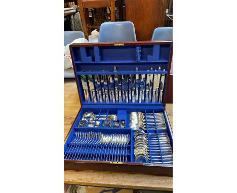  Sale Item:    MAPPIN &amp; WEBB CANTEEN OF CUTLERY -SOME PIECES MISSING (AF)  Vat Status:   No Vat   Buyers Premium:  This l