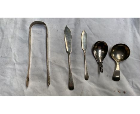  Sale Item:    BOX SILVER CADDY SPOON SUGAR TONGS ETC  Vat Status:   No Vat   Buyers Premium:  This lot is subject to a Buyer