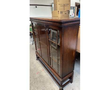  Sale Item:    OAK BOOKCASE (AF)   Vat Status:   No Vat   Buyers Premium:  This lot is subject to a Buyers Premium of 17.5% +