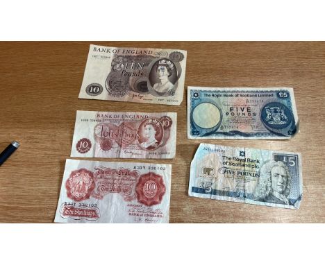  Sale Item:    2 x £5 NOTES 1 x £10 NOTE &amp; 2 x 10 SHILLING NOTES  Vat Status:   No Vat   Buyers Premium:  This lot is sub