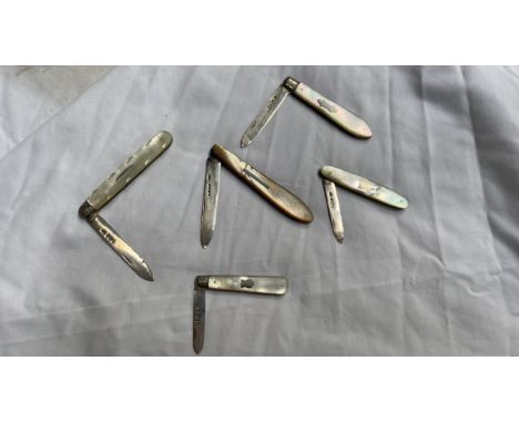  Sale Item:    SILVER &amp; MOTHER OF PEARL FOLDING FRUIT KNIVES (AF)  Vat Status:   No Vat   Buyers Premium:  This lot is su