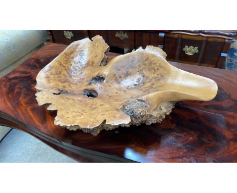  Sale Item:    ELM WOODEN BOWL   Vat Status:   No Vat   Buyers Premium:  This lot is subject to a Buyers Premium of 17.5% + V
