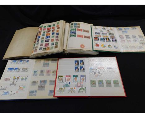 Collection of mostly ERII mint commems in five small stock books together with various issues of philatelic bulletin and two 