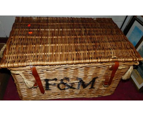 A Fortnum &amp; Mason wicker hamper with hinged top, w.78cm 