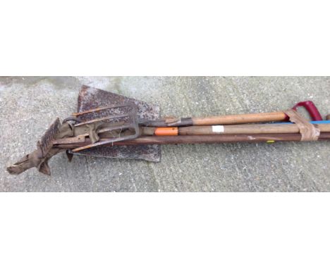 Garden Tools 